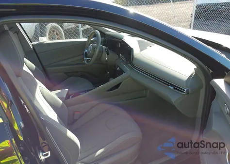 2024 Hyundai Elantra Sel z USA, uszkodzony, nr VIN KMHLS4DG0RU659347